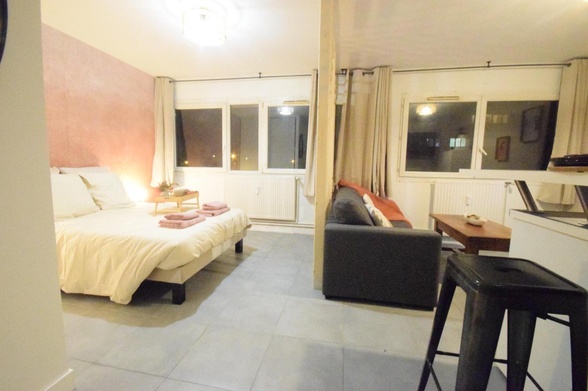 Apartment Lerelaisdodile - Cosy - Proche Metro - Parking Gratuit - *